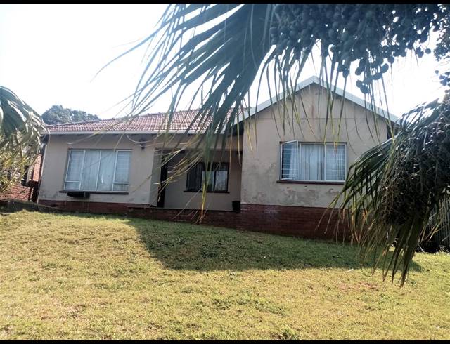 3 BEDROOM HOUSE FOR SALE IN BLUFF